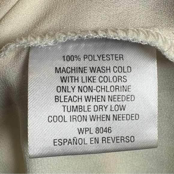 JM Collection ivory pleated back blouse top size medium - Picture 6 of 6